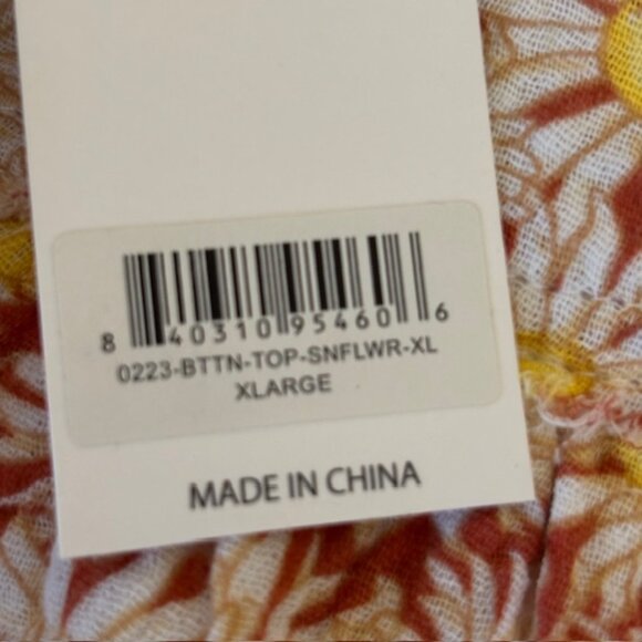 NWT Simply Southern Sunflower Print Long Sleeve Button Front Peplum Crop Top LG - Picture 11 of 11